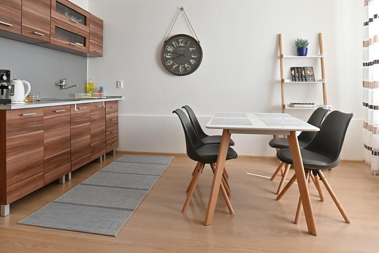 Apartman 5Five Прешов Экстерьер фото